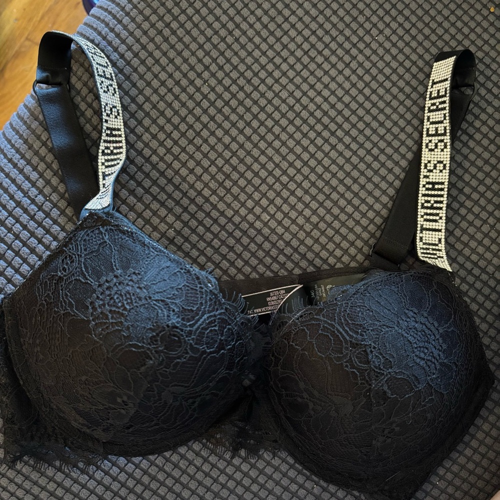 VS very sexy push up bra